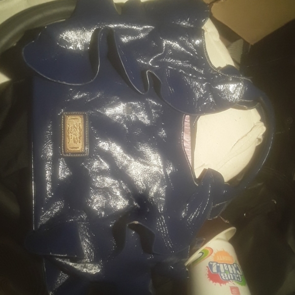 Purse - Picture 2 of 2